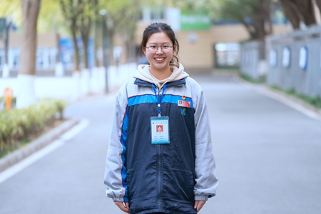 華語菲(1).jpg 華語菲(1).jpg