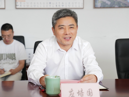 【20240929】嘉通集團(tuán)與城南街道簽約地塊合作開(kāi)發(fā)項(xiàng)目,經(jīng)開(kāi)區(qū)黨工委副書(shū)記、政法委書(shū)記應(yīng)培國(guó)(李阿梅攝).jpg 【20240929】嘉通集團(tuán)與城南街道簽約地塊合作開(kāi)發(fā)項(xiàng)目,經(jīng)開(kāi)區(qū)黨工委副書(shū)記、政法委書(shū)記應(yīng)培國(guó)(李阿梅攝).jpg